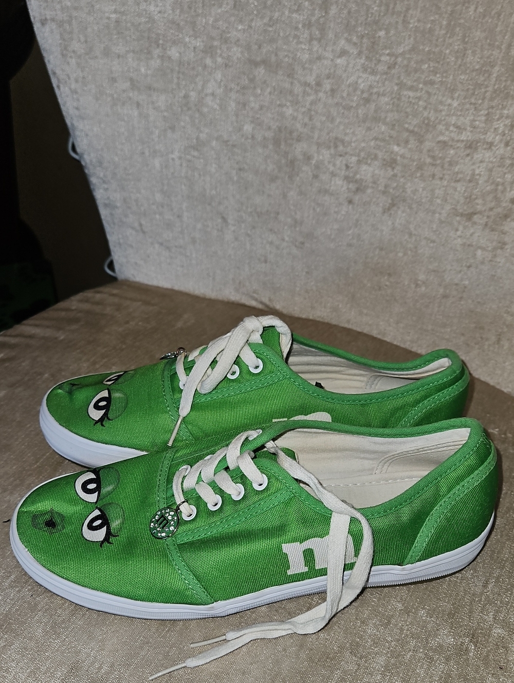 Bradford Exchange Green M&M Sneakers Size 9.5